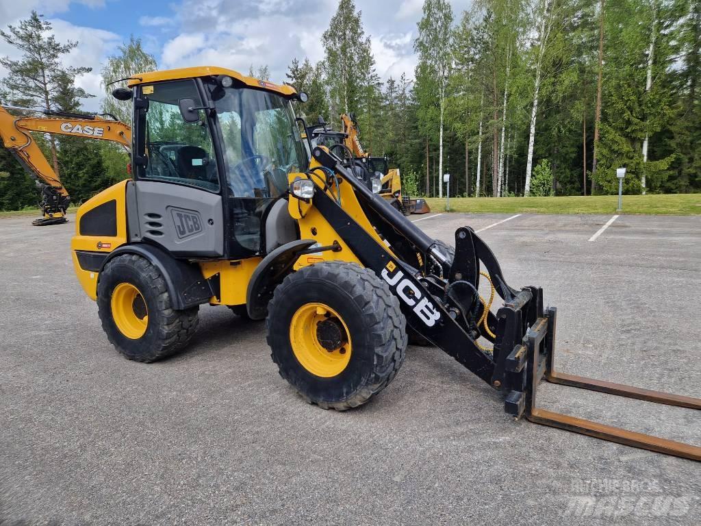JCB 406 T4 轮式装载机