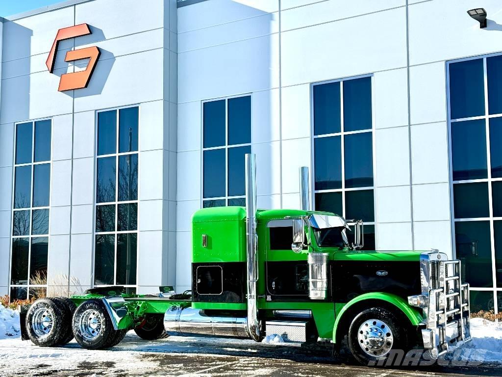 Peterbilt 389 牵引车
