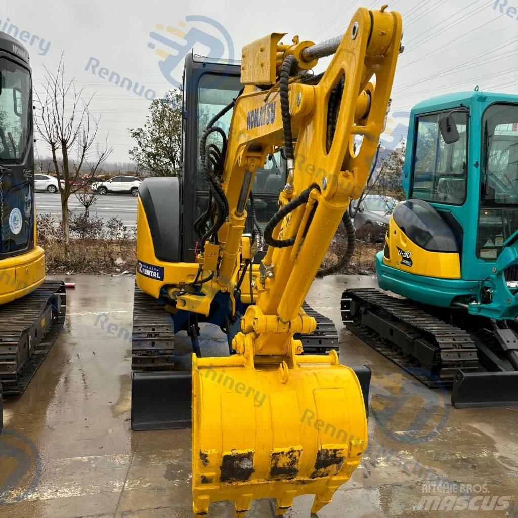Komatsu PC 30MR 小型挖掘机