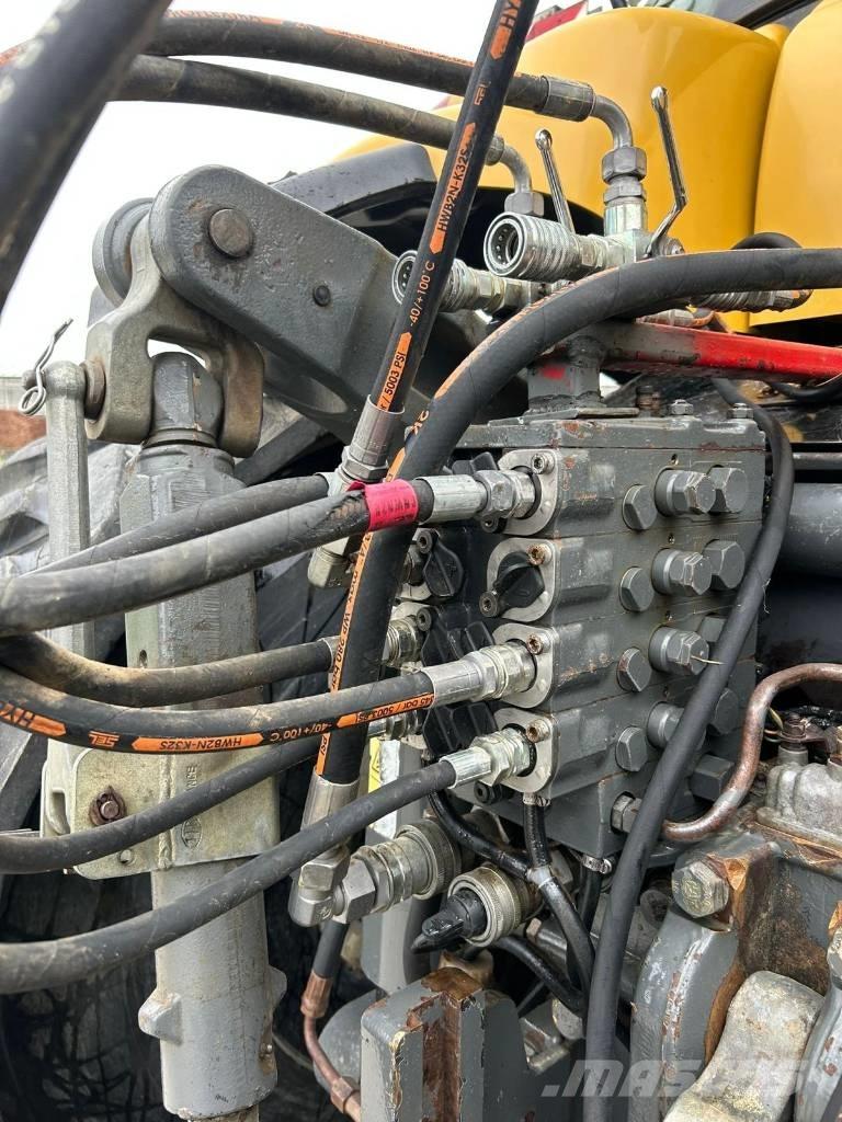 Challenger MT765 拖拉机/农用车