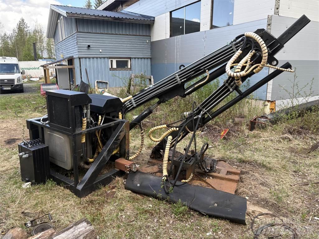  Ratemex 700T 牧场割草机和切顶器