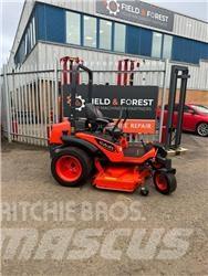 Kubota ZD 1211 骑乘式割草机