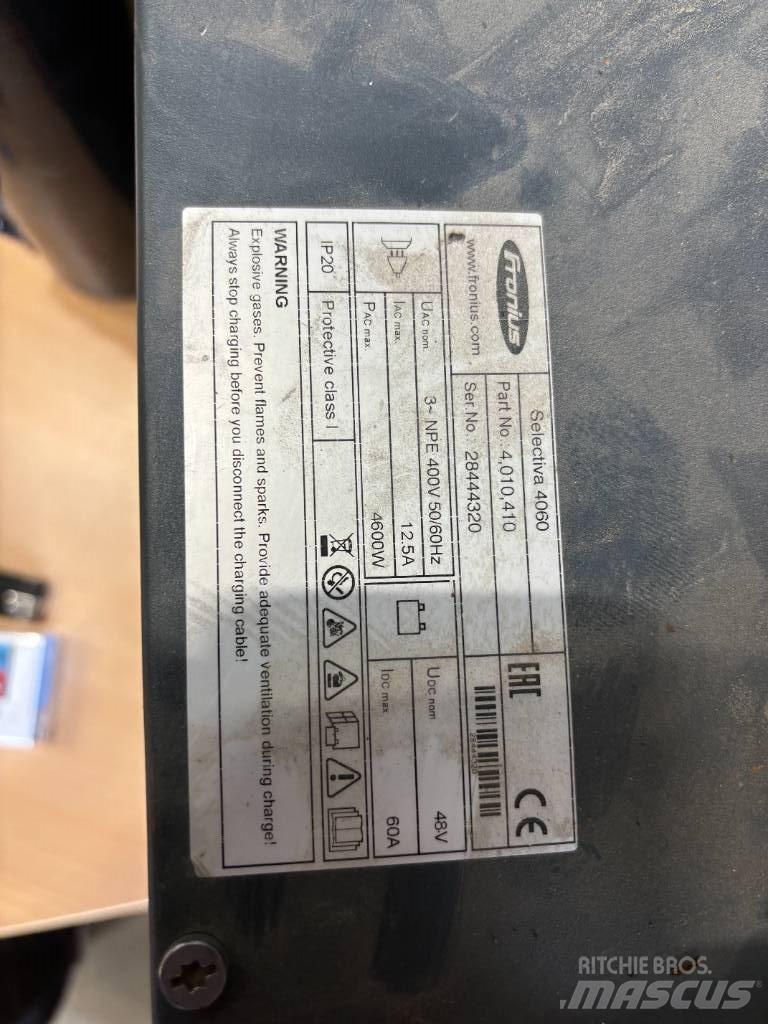 Linde R14/1120 前移式叉车
