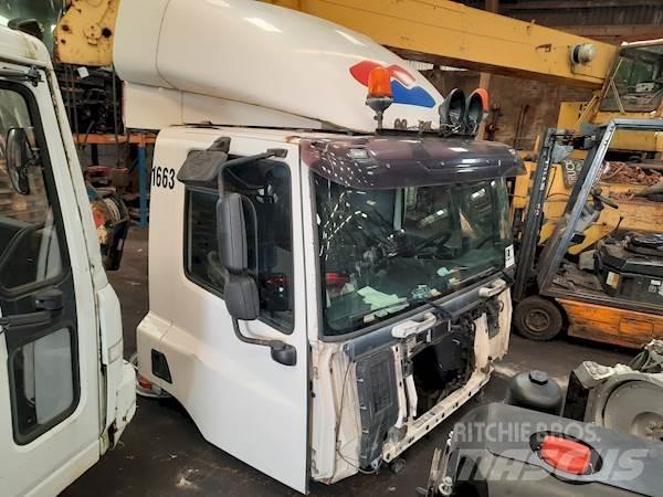 DAF CF75 DAYCAB 驾驶室与内部