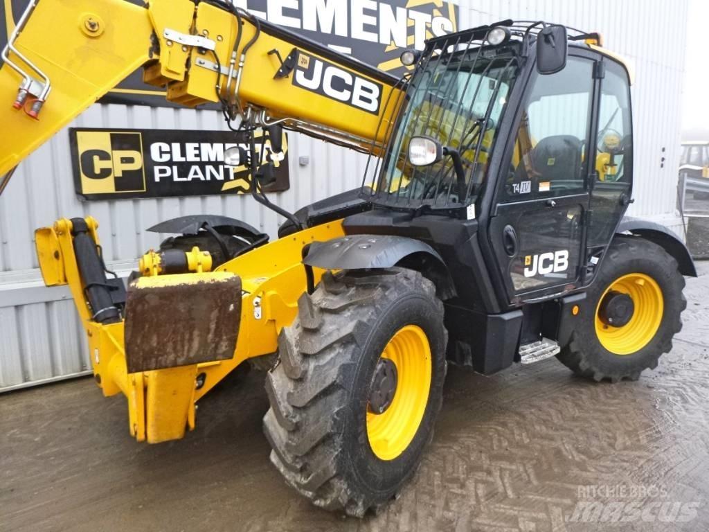 JCB 533-105 伸缩臂叉装车|叉装车