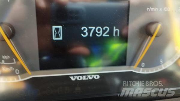 Volvo A 30 G 铰接式自卸车