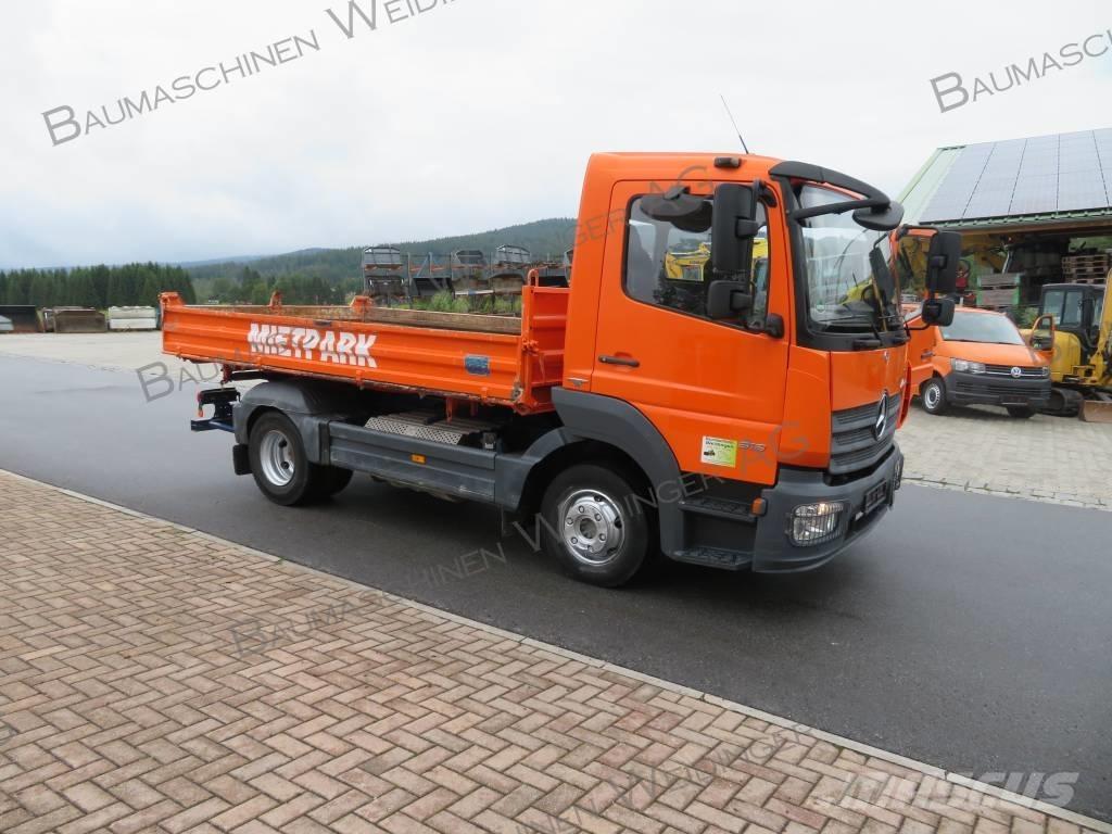 Mercedes-Benz 818K 自卸式货车