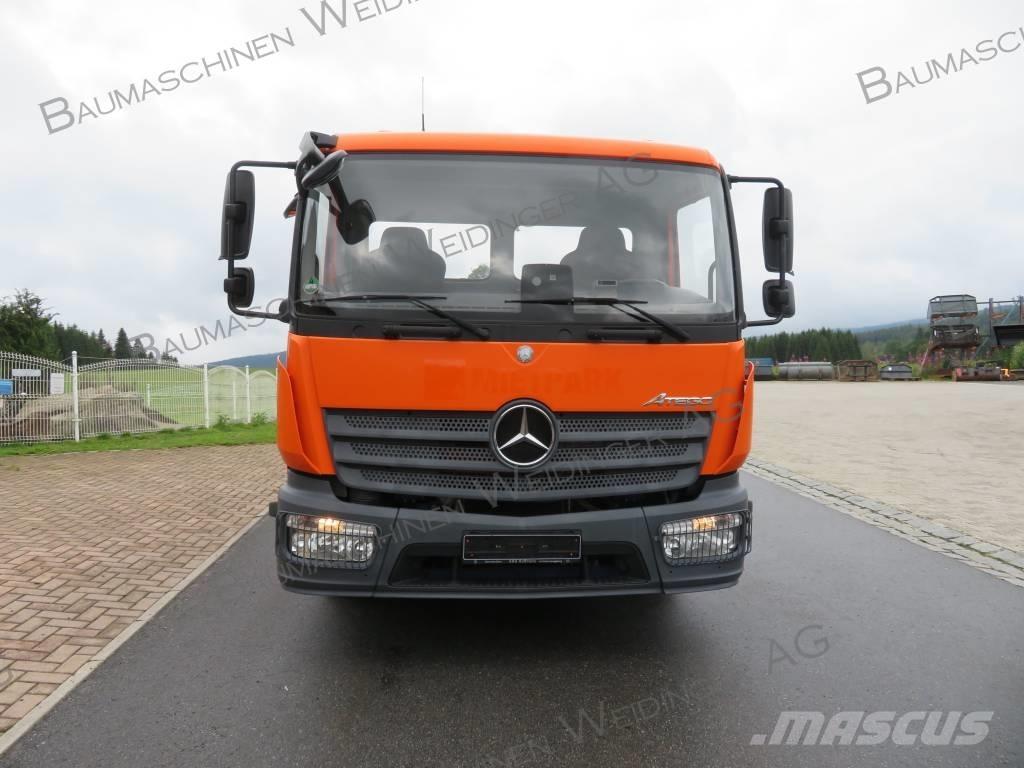 Mercedes-Benz 818K 自卸式货车