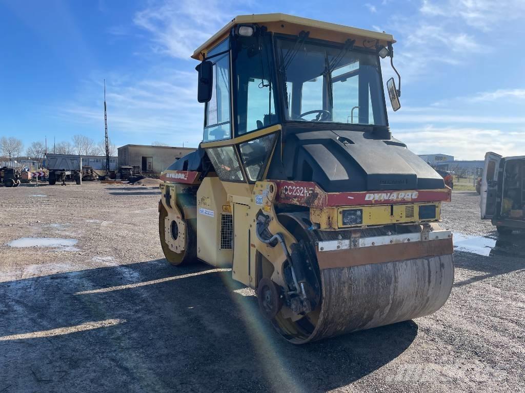 Dynapac CC 232 HF 双轮压路机