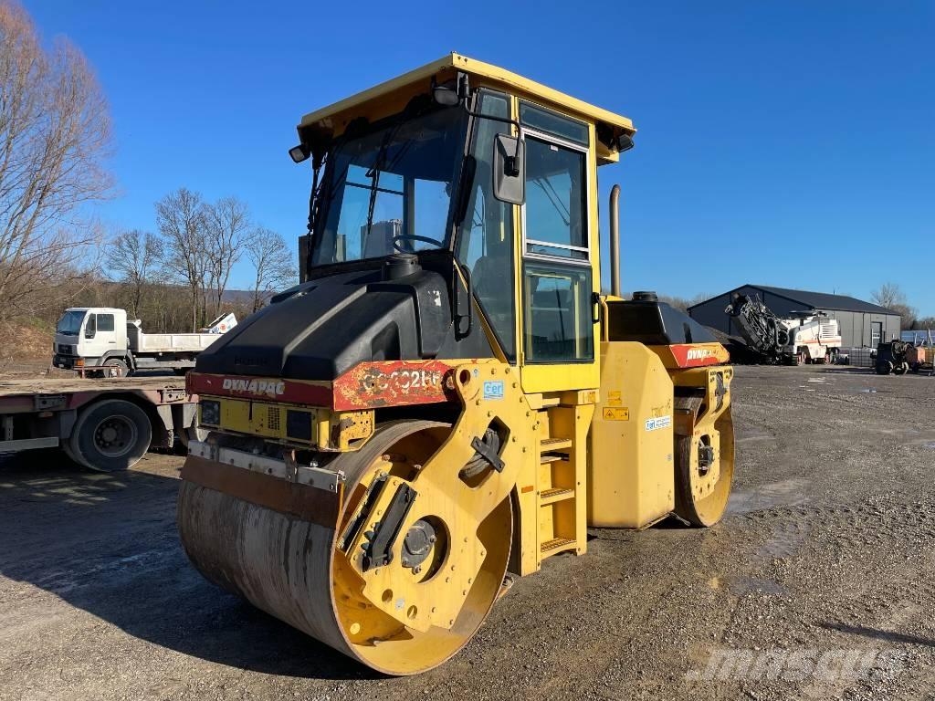 Dynapac CC 232 HF 双轮压路机