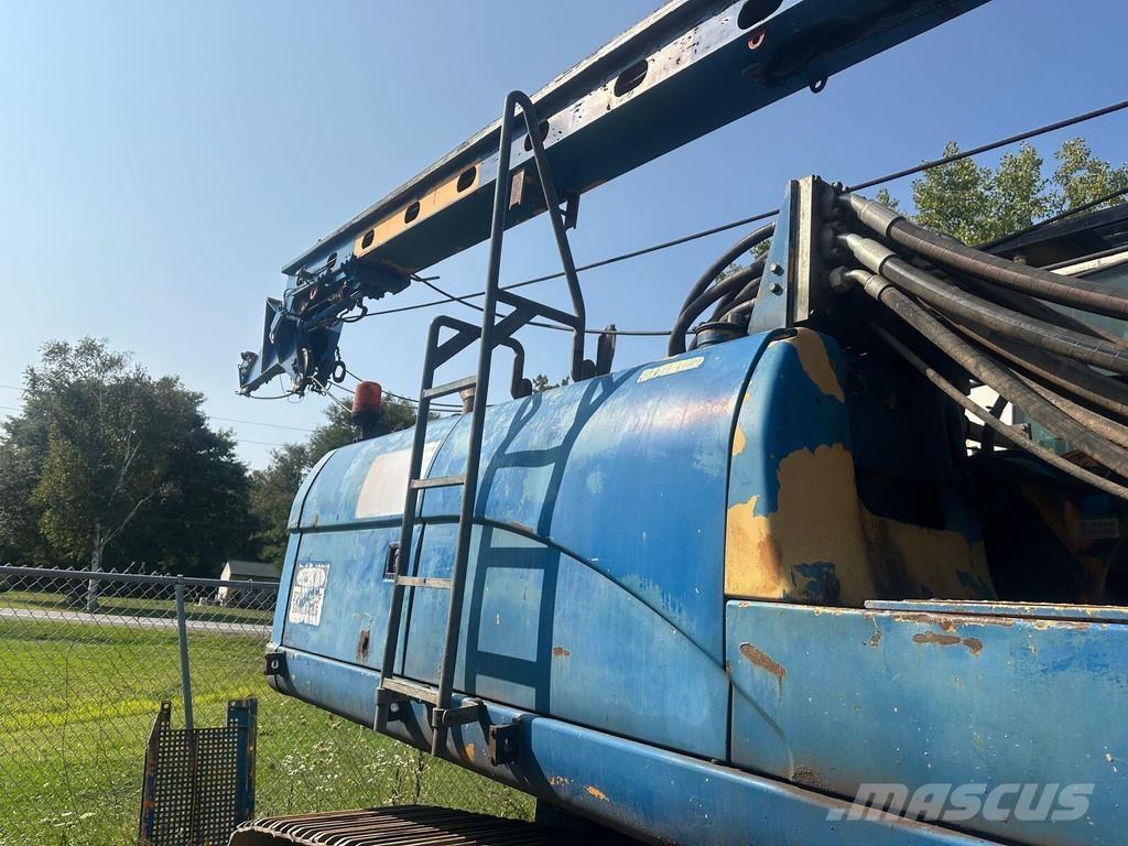 Bauer BG 15 H 工程钻机