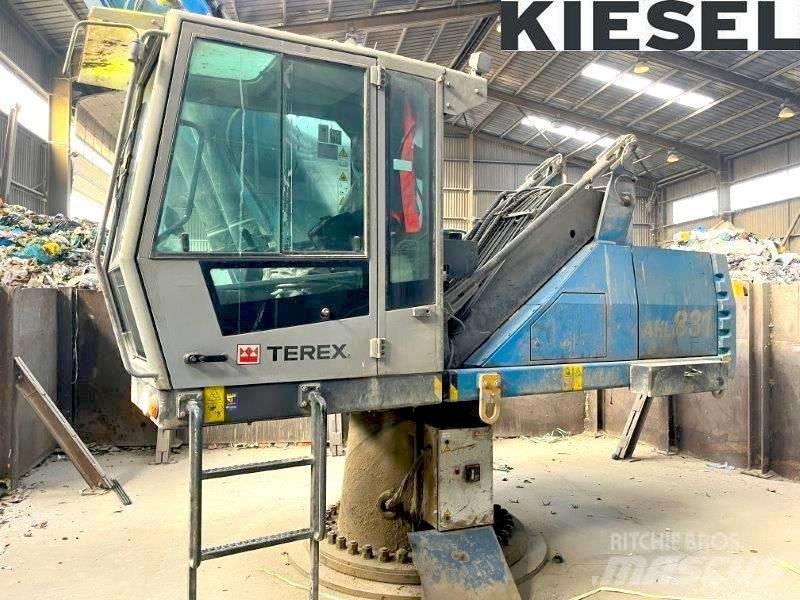 Fuchs AHL 831 D 工业挖掘机