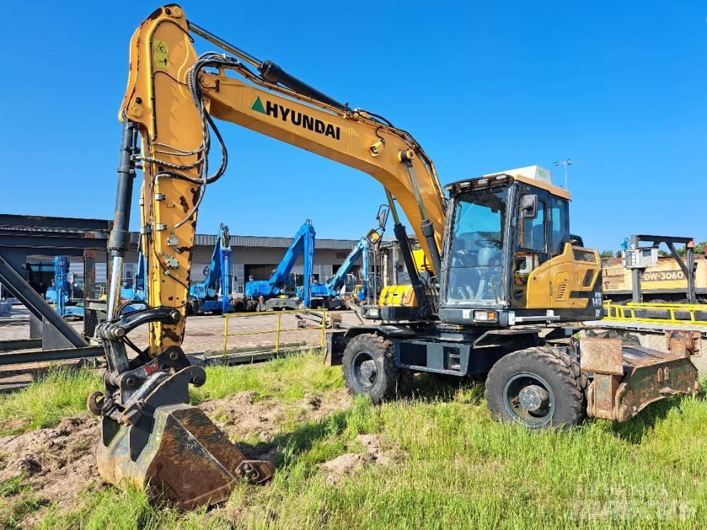 Hyundai HW140 轮式挖掘机