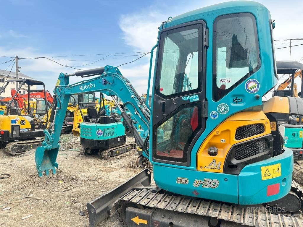 Kubota U 30 小型挖掘机