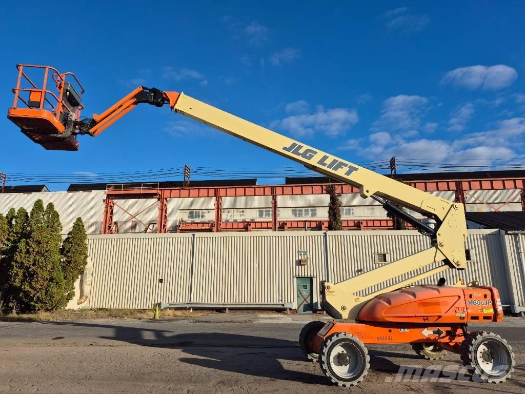 JLG M 600 JP 曲臂高空工作平台