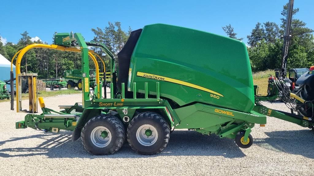 John Deere 960 圆捆打捆机