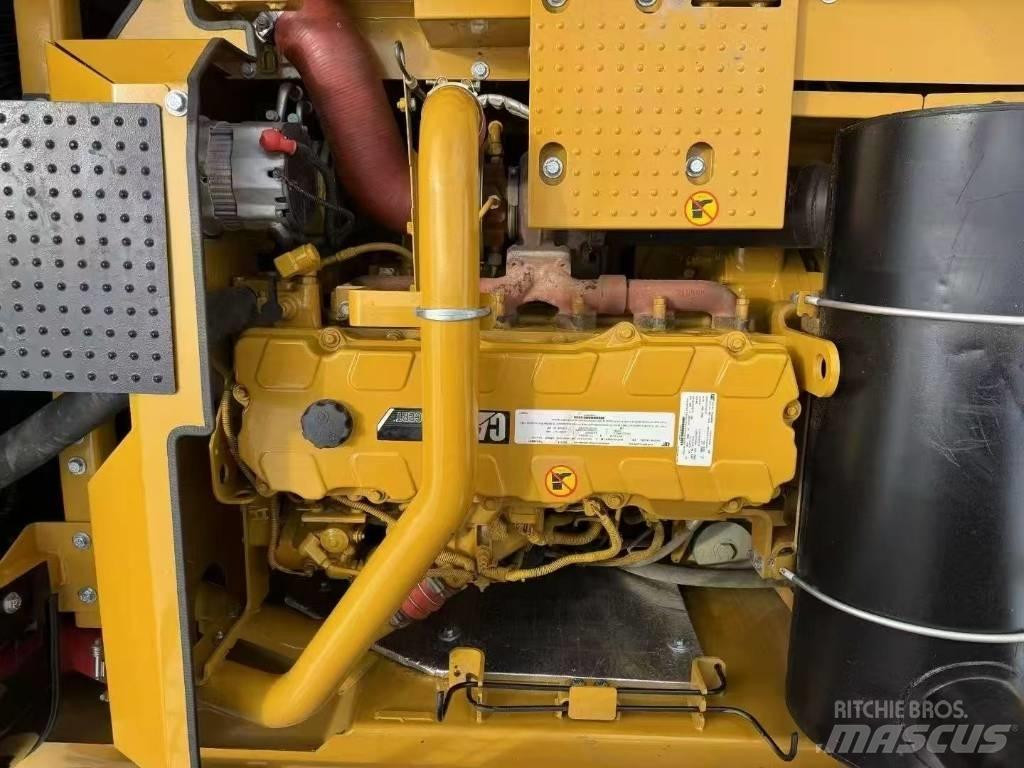 CAT 336 D 履带挖掘机