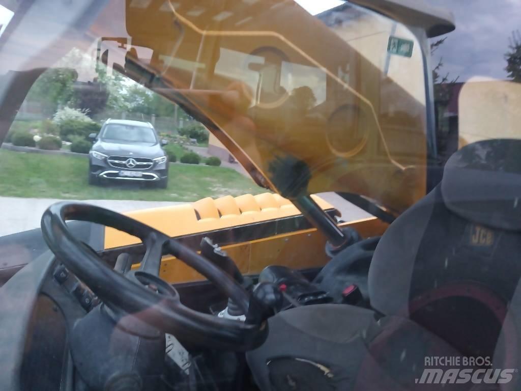 JCB 536 70 536 70 伸缩轮式装载机
