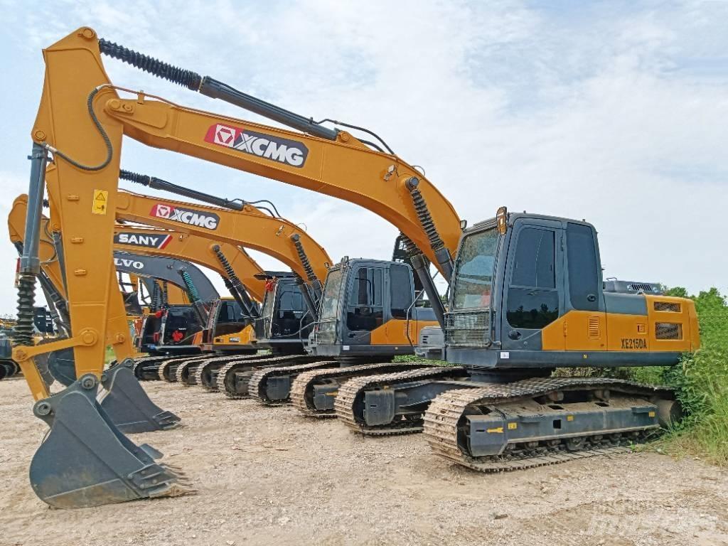 XCMG XE215DA 履带挖掘机