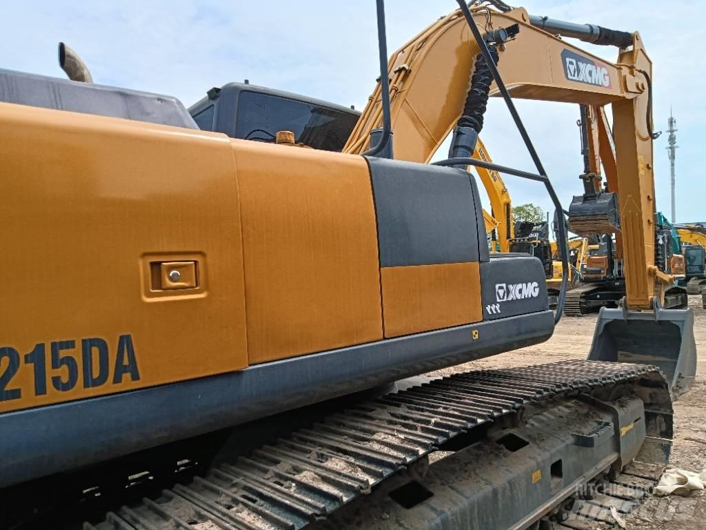 XCMG XE215DA 履带挖掘机
