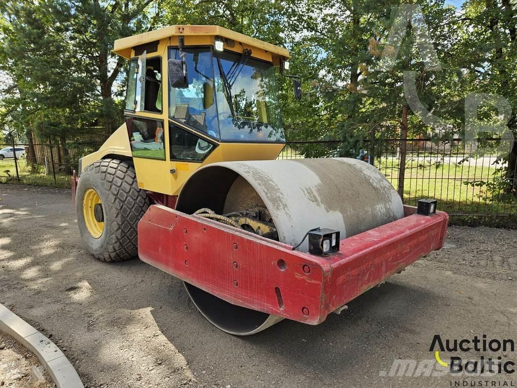 Dynapac CA 302 D 单轮压路机