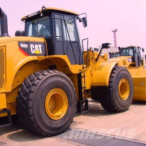 CAT 966H 轮式装载机