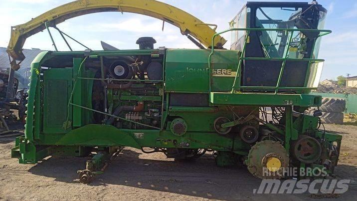 John Deere 7300  hook 驾驶室与内部