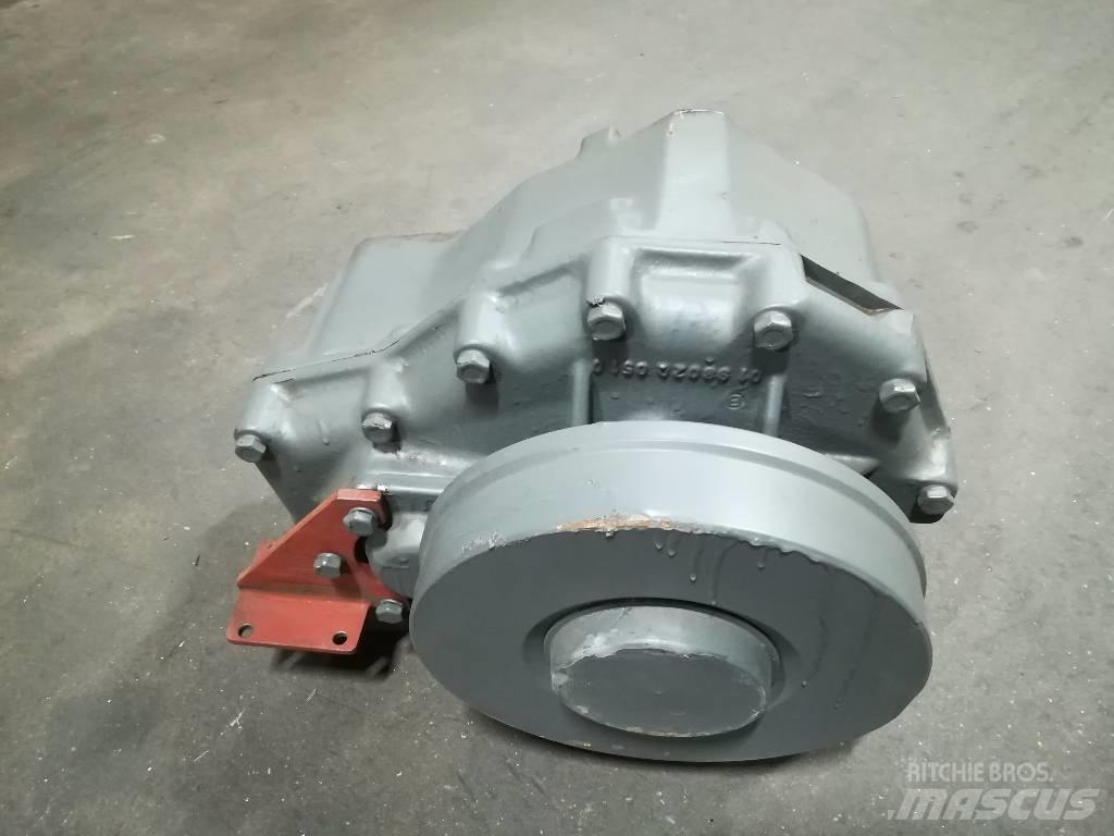 Lännen S-30 传动装置