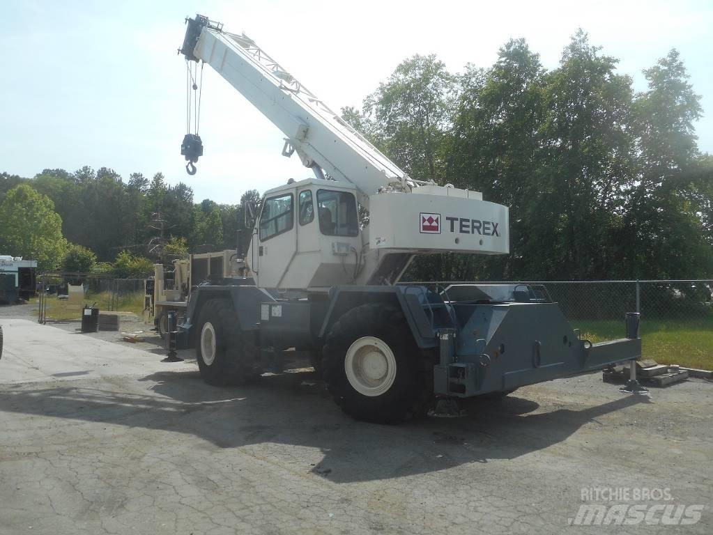 Terex RT 335 全地面起重机︳移动式起重机