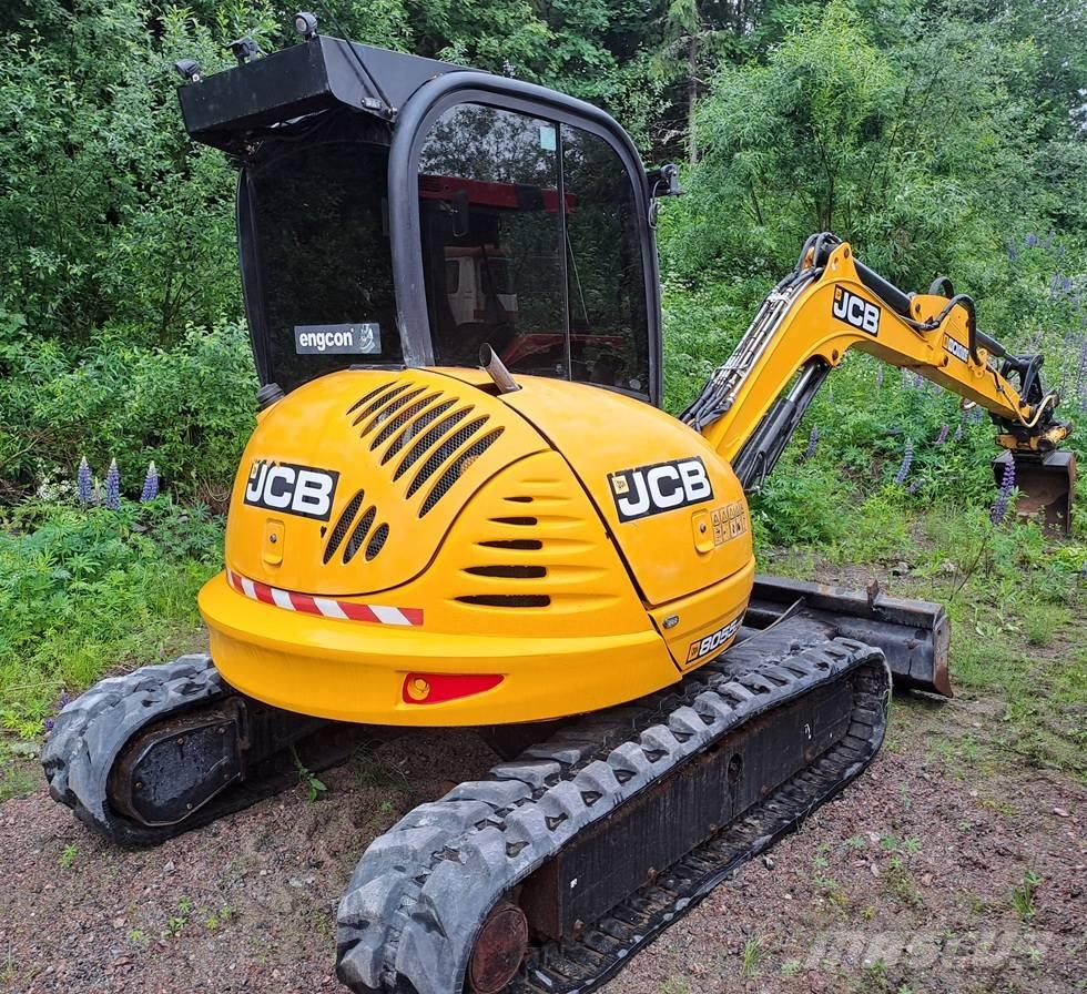 JCB 8055 小型挖掘机
