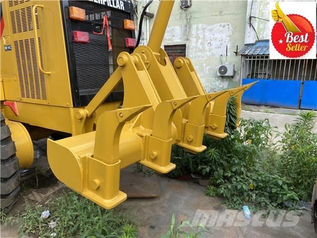 CAT 140 H 平地机/推土机