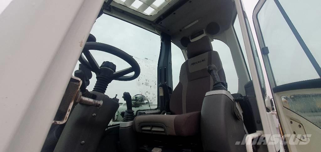 Mecalac 714MWE 轮式挖掘机