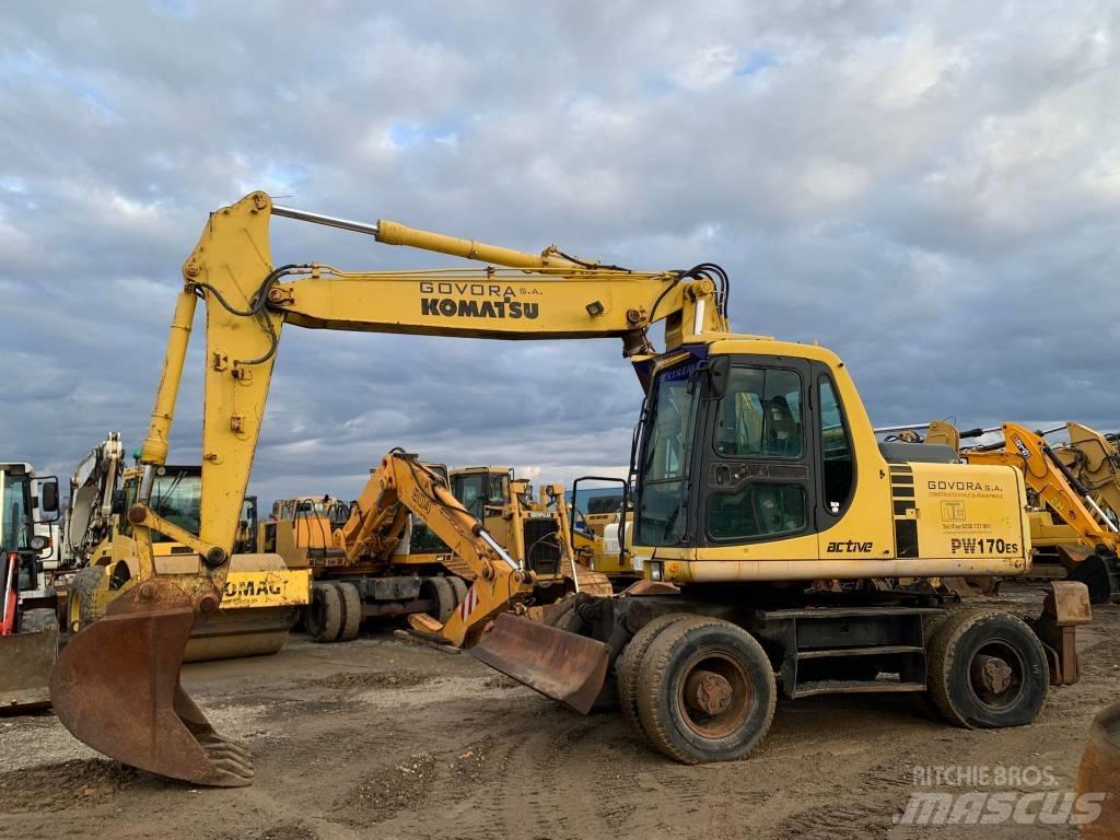 Komatsu PW 170 ES 轮式挖掘机