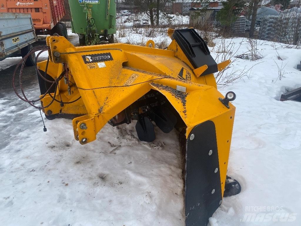 Wieska 275 LAH 扬雪机