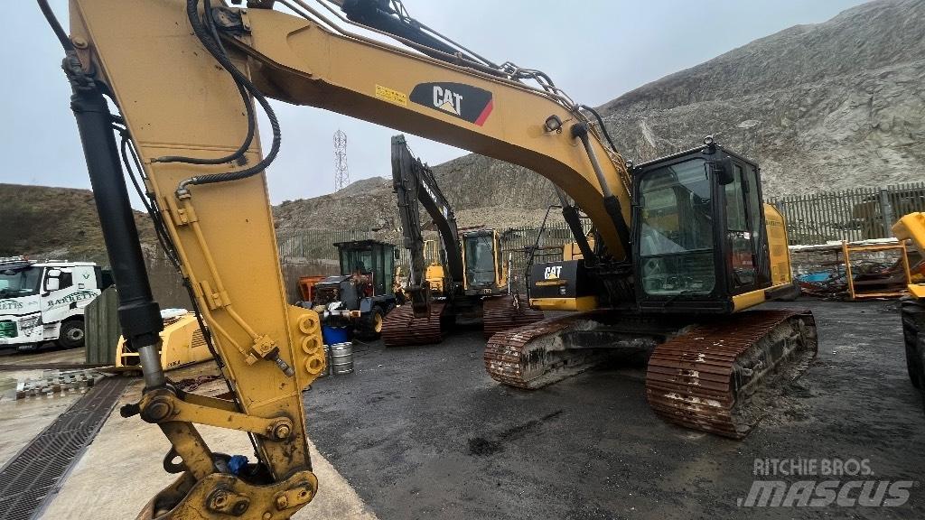 CAT 320 EL RR 履带挖掘机
