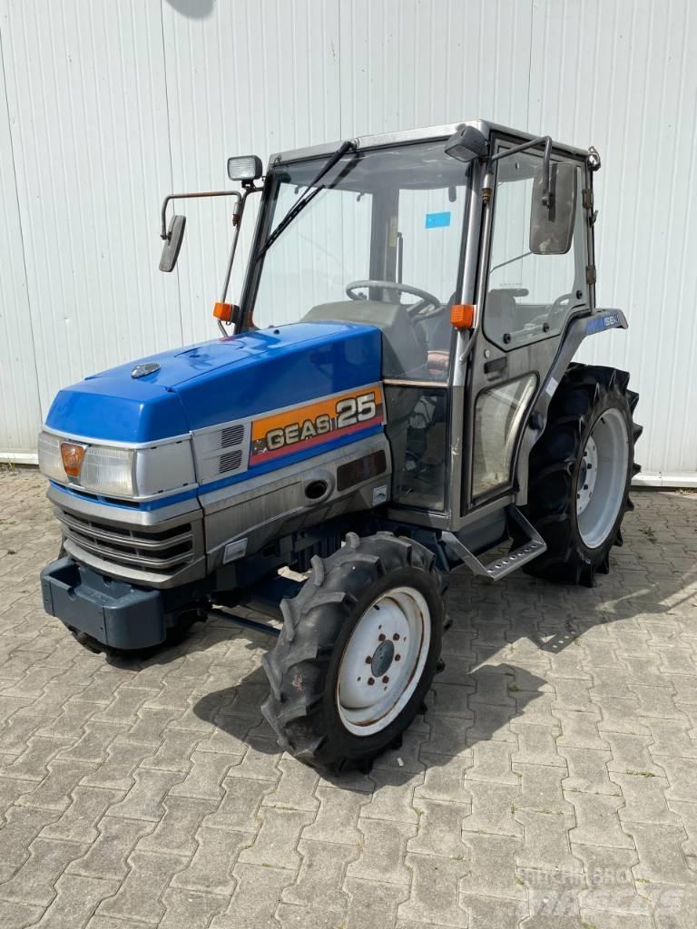 Iseki Geas TG25 小型拖拉机