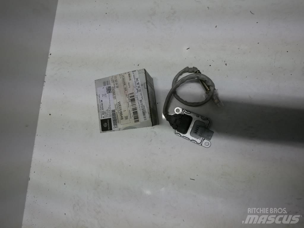 Mercedes-Benz Actros 运输工具-其他