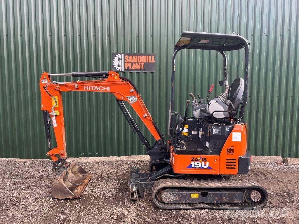 Hitachi ZX 19 U-6 小型挖掘机