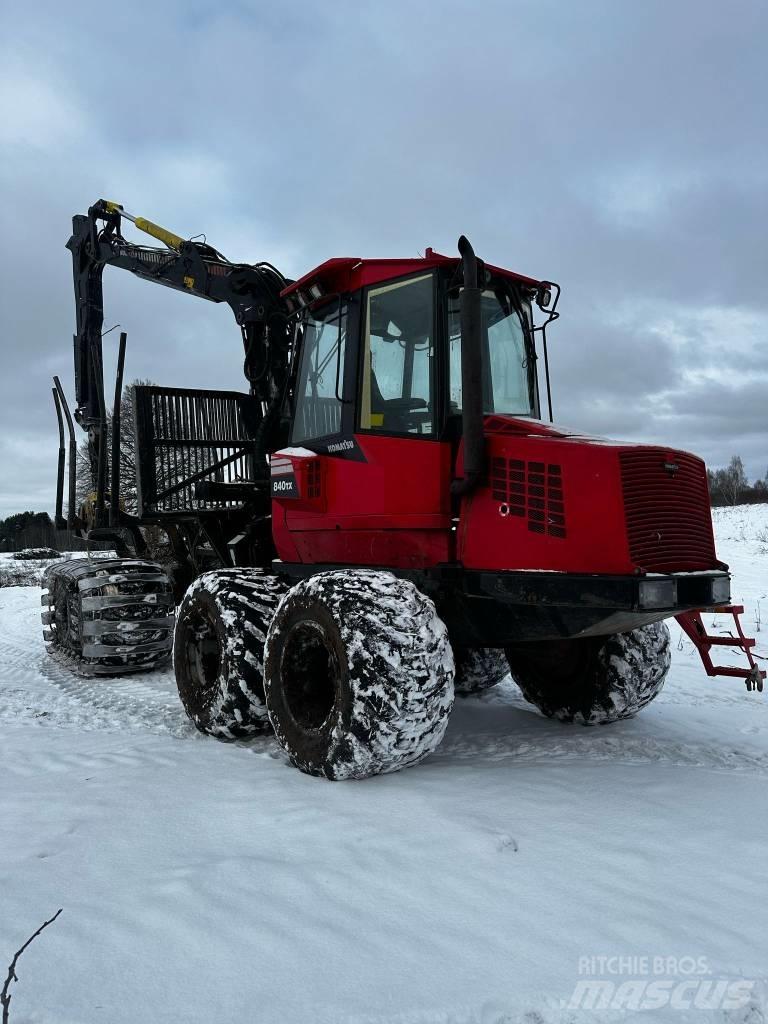 Komatsu 840 TX 集运机