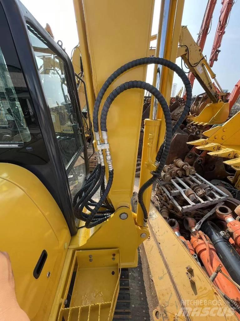 Komatsu PC 56 小型挖掘机