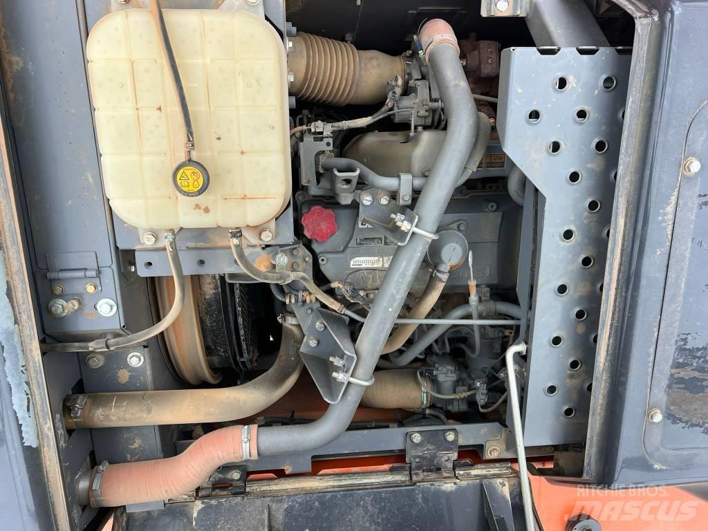 Hitachi ZX 210 LC-6 履带挖掘机