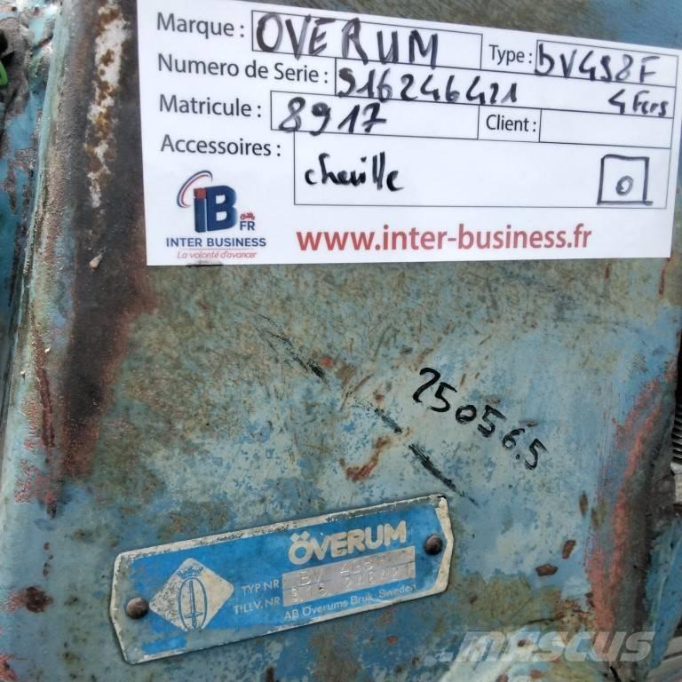 Överum BV498F 双向犁