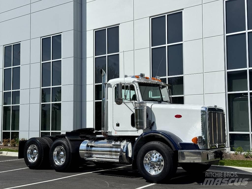 Peterbilt 357 牵引车