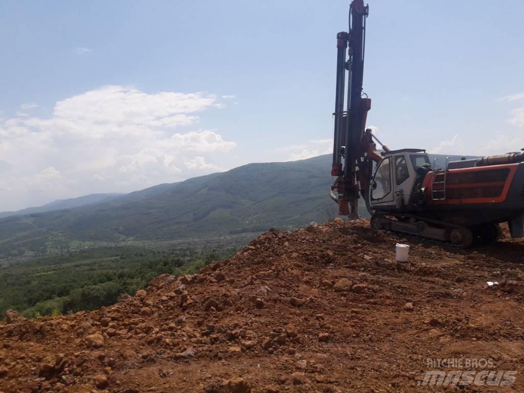 Sandvik DI 500 工程钻机