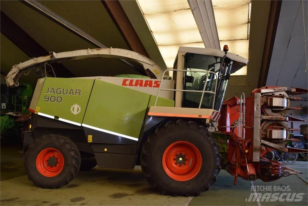 CLAAS Jaguar 900 自走式青贮饲料收割机