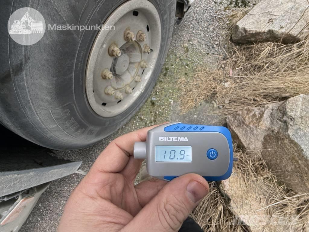 Volvo FM 370 起重车