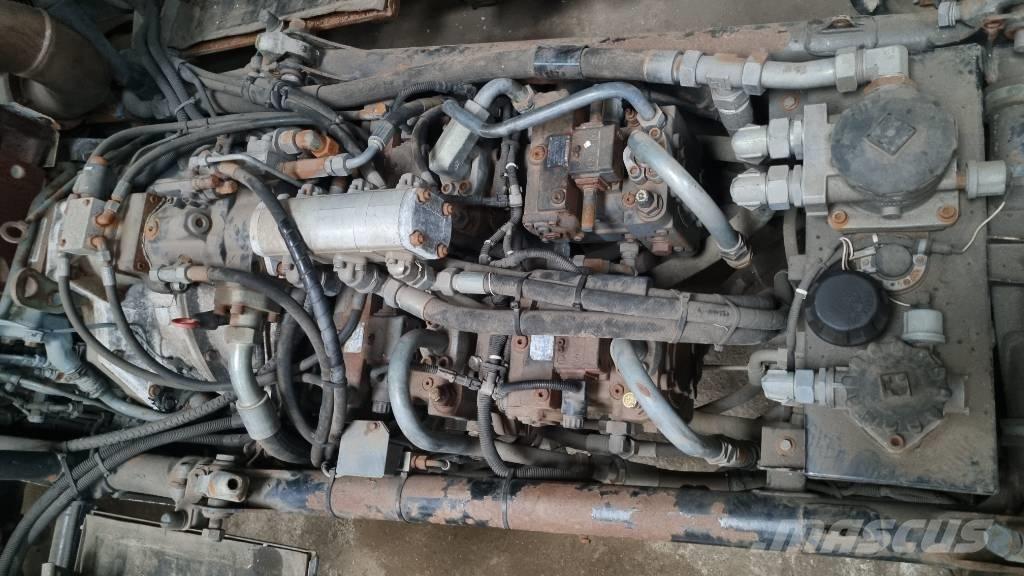 Prinoth Leitwolf 铲雪车