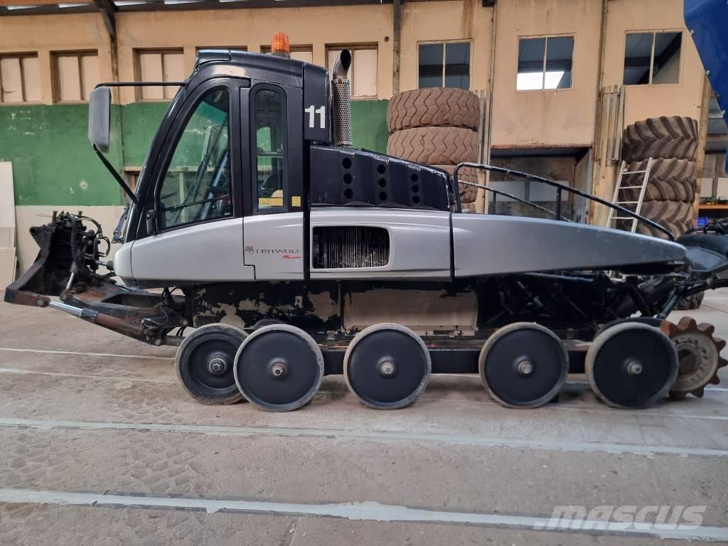 Prinoth Leitwolf 铲雪车