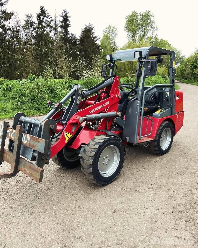 Weidemann 1240LP 小型装载机