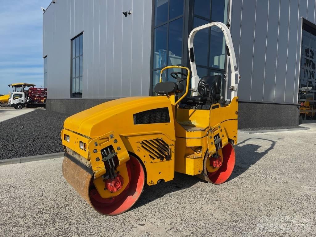 Bomag BW 100 AD-4 双轮压路机